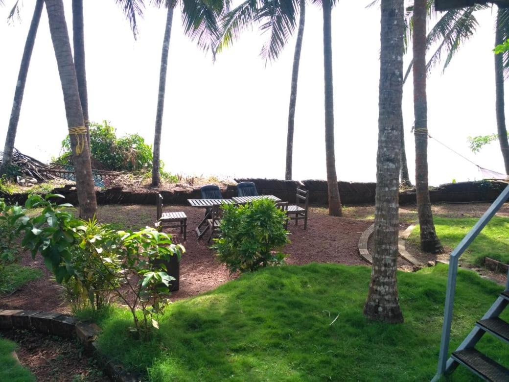 Perch By The Sea Bed and Breakfast Kannur Eksteriør billede